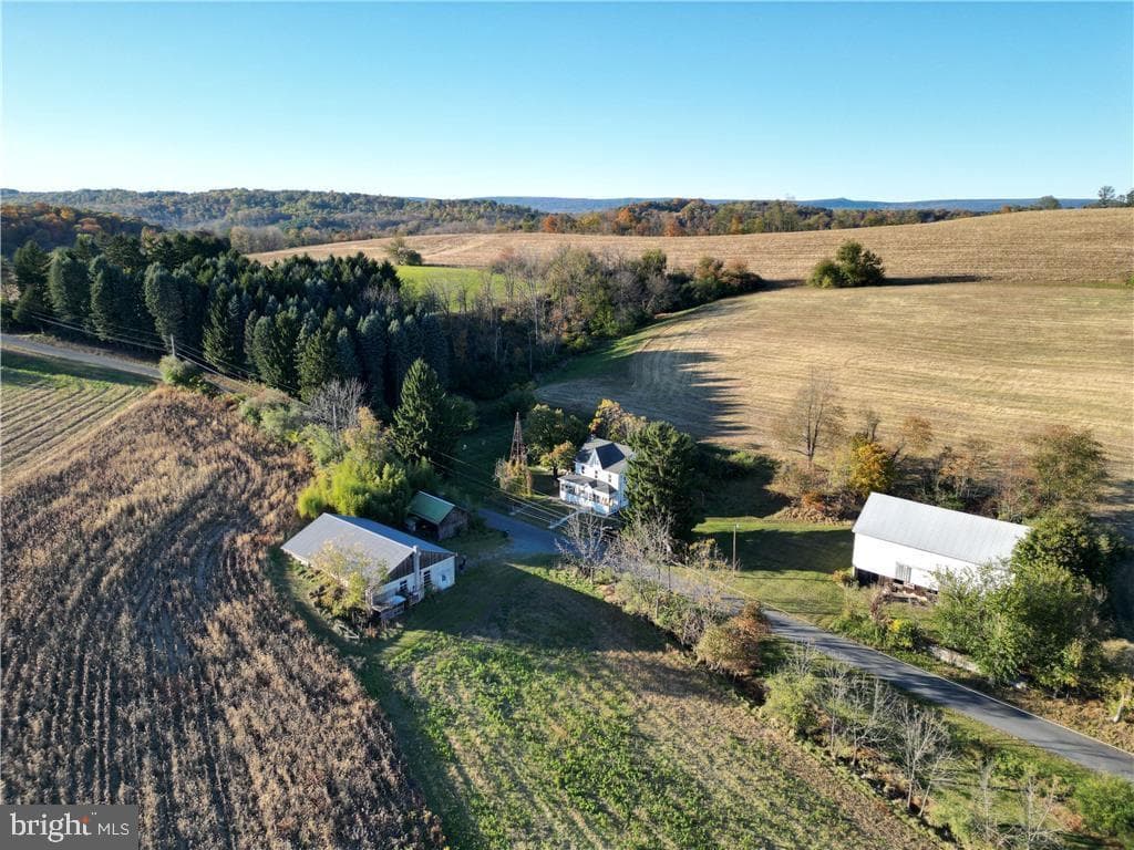 6975 Country Spring Road photo 27