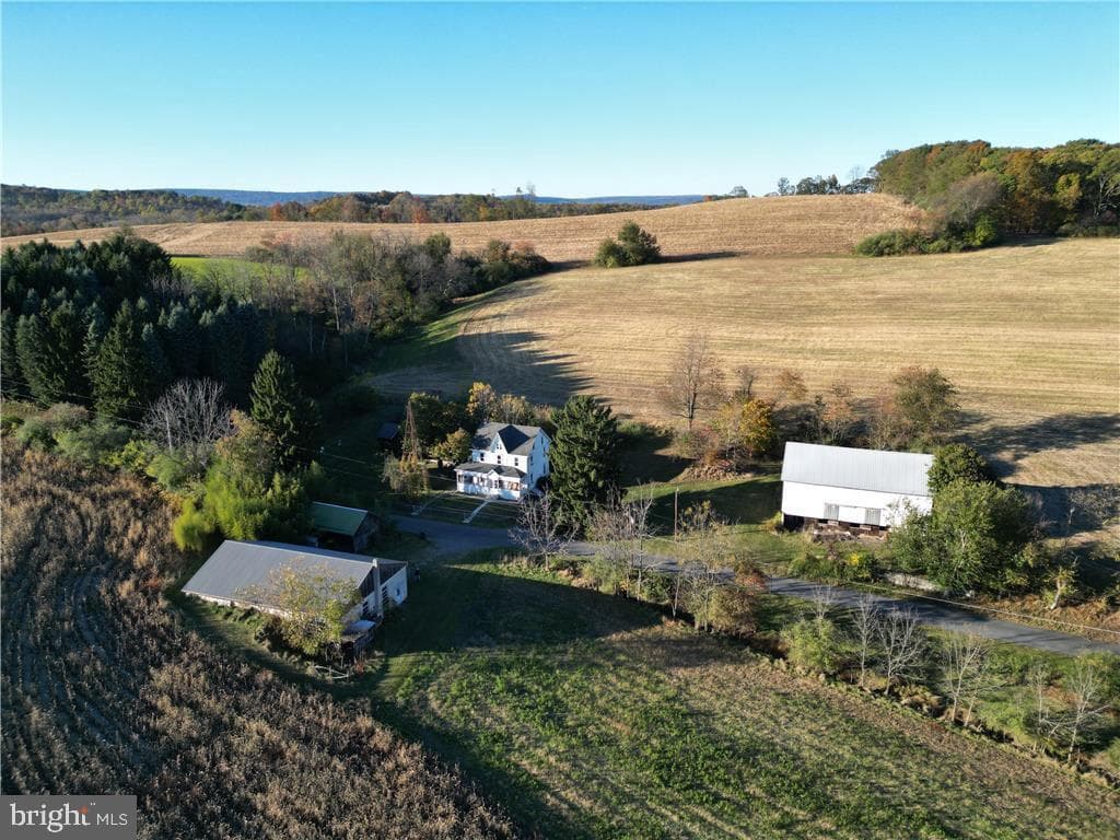 6975 Country Spring Road photo 33