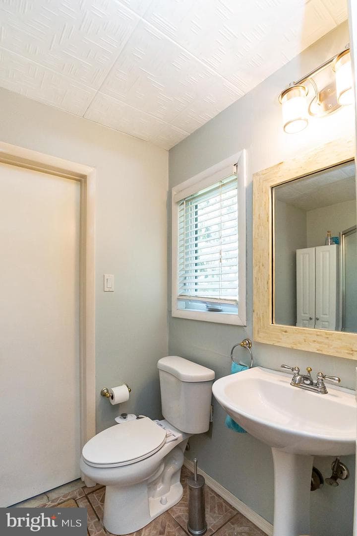 3343 S S Cedar Crest Boulevard photo 29