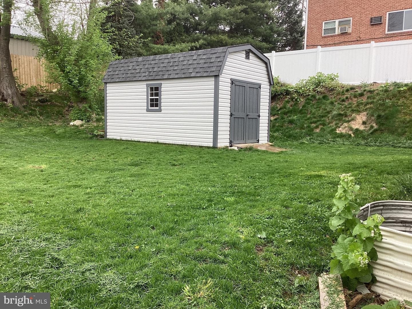 814 N 16th Street photo 24