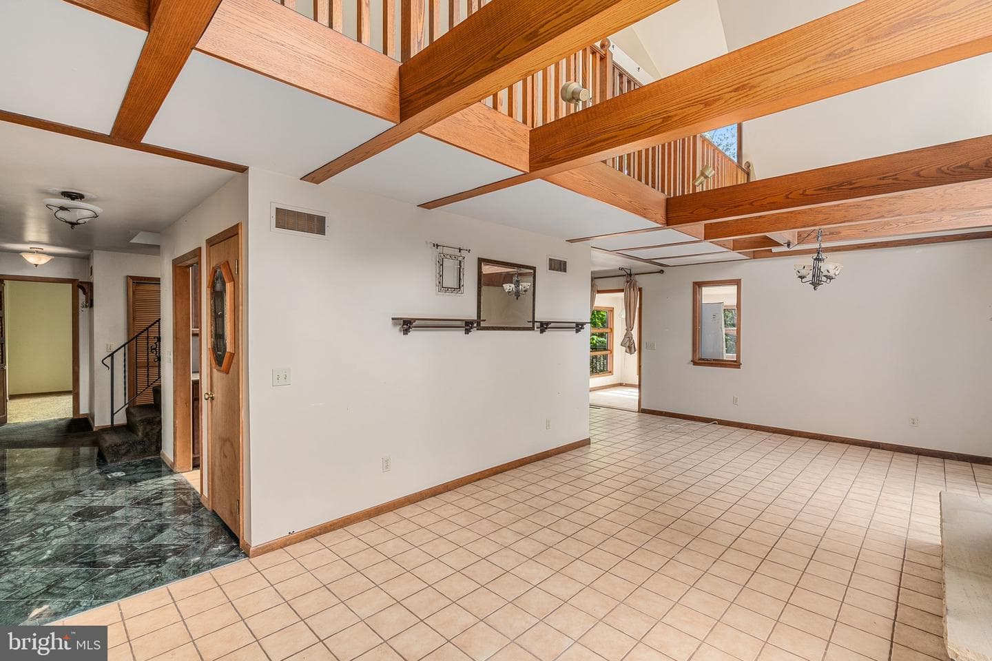 6601 Crown Lane photo 3