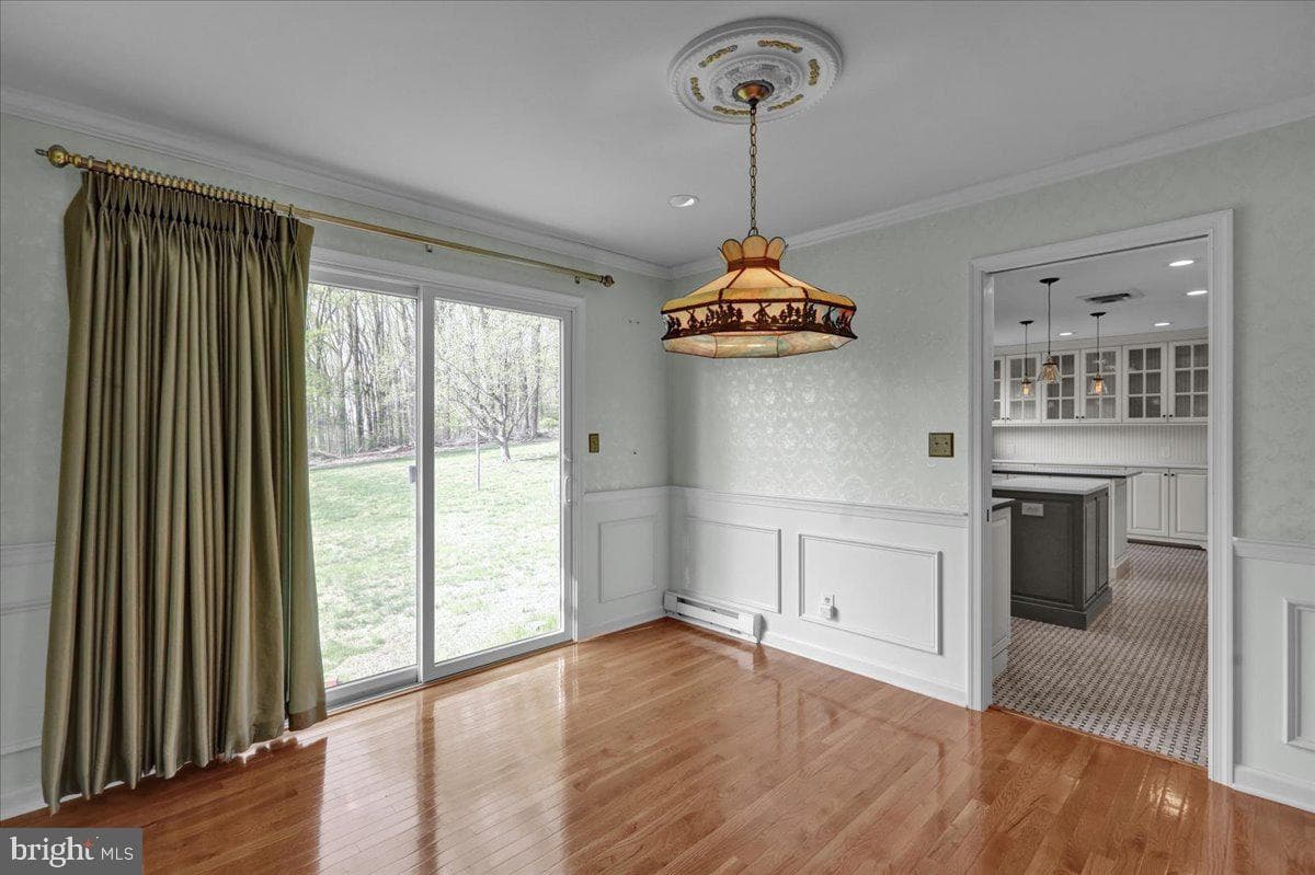 6528 Crown Lane photo 10