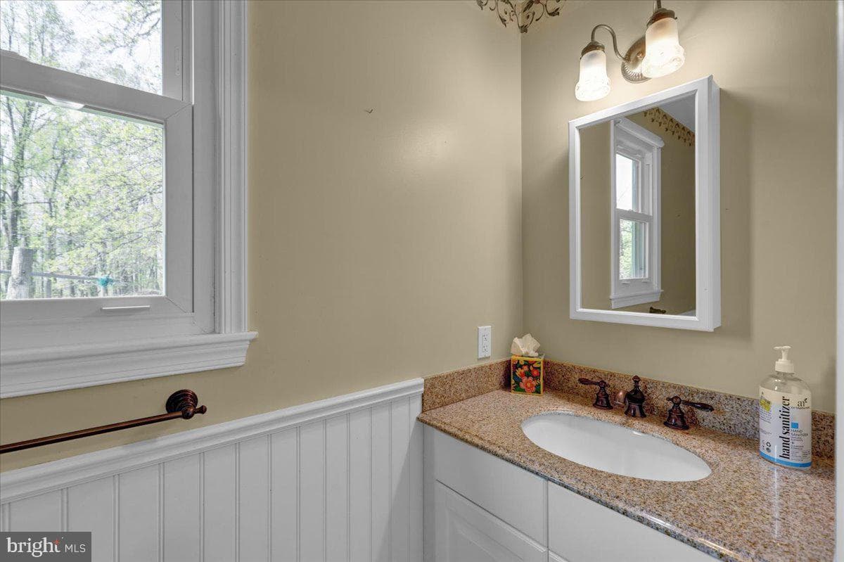 6528 Crown Lane photo 19