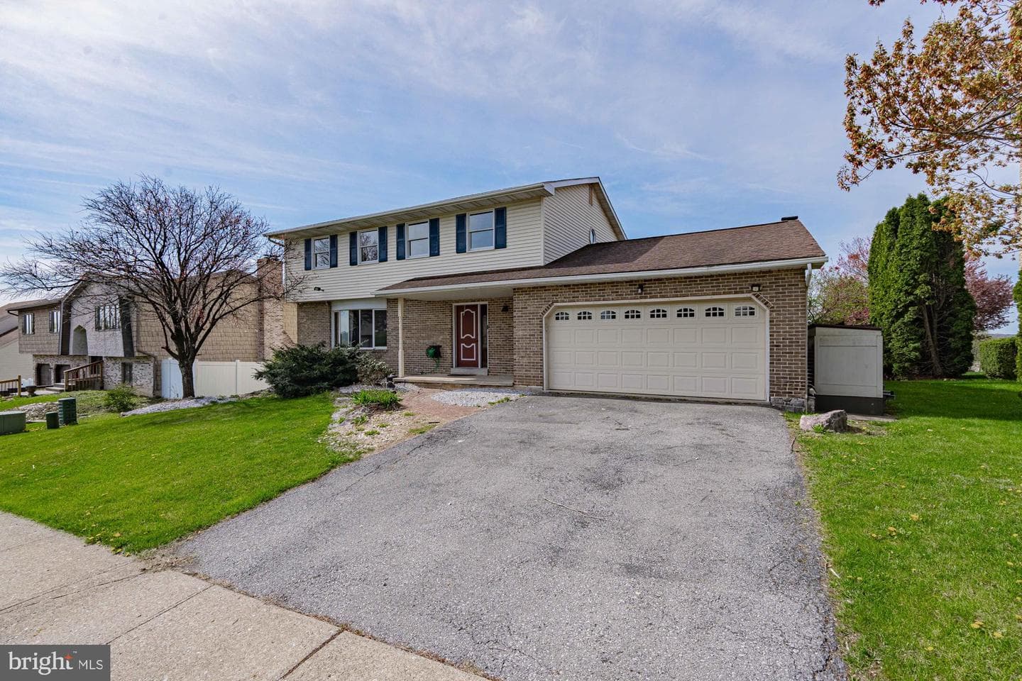 4452 Ammon Way photo 2