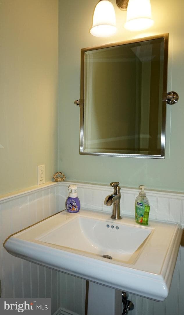 6115 Timberknoll Drive photo 14
