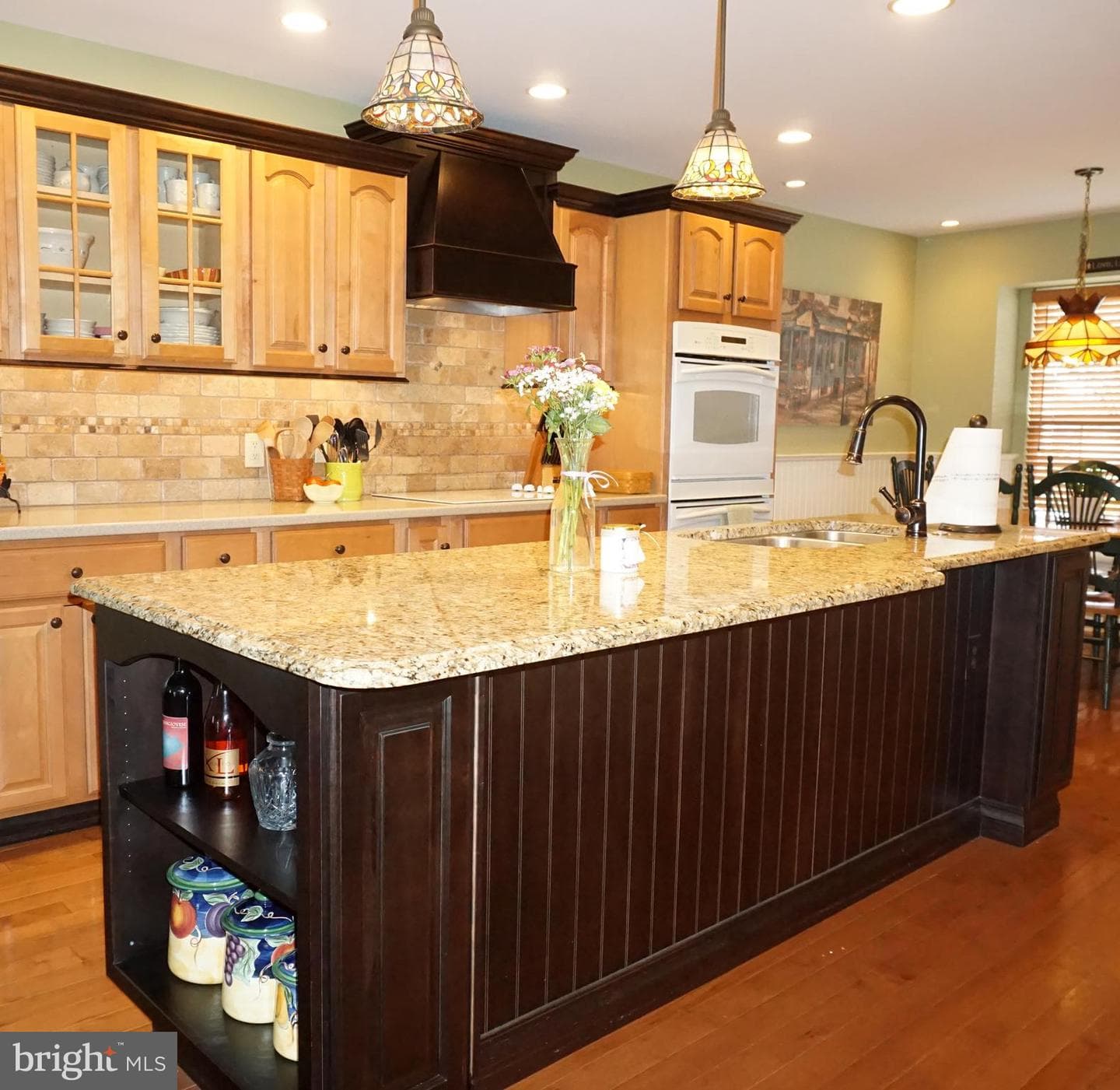 6115 Timberknoll Drive photo 9