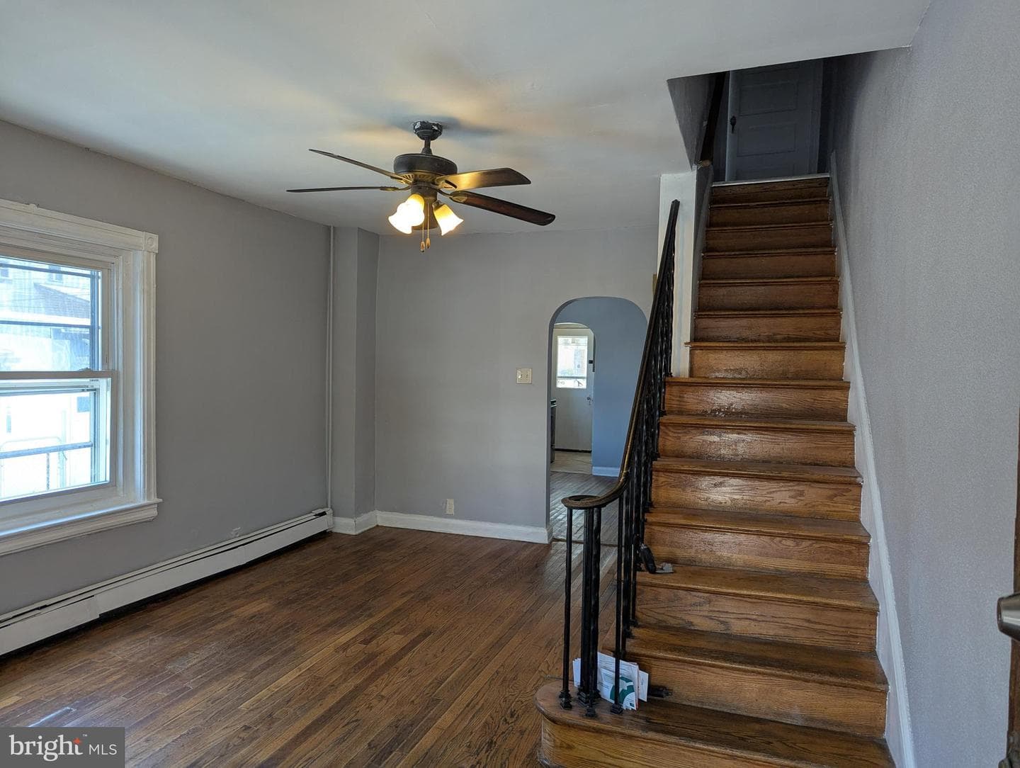 1616 W Tilghman Street photo 4