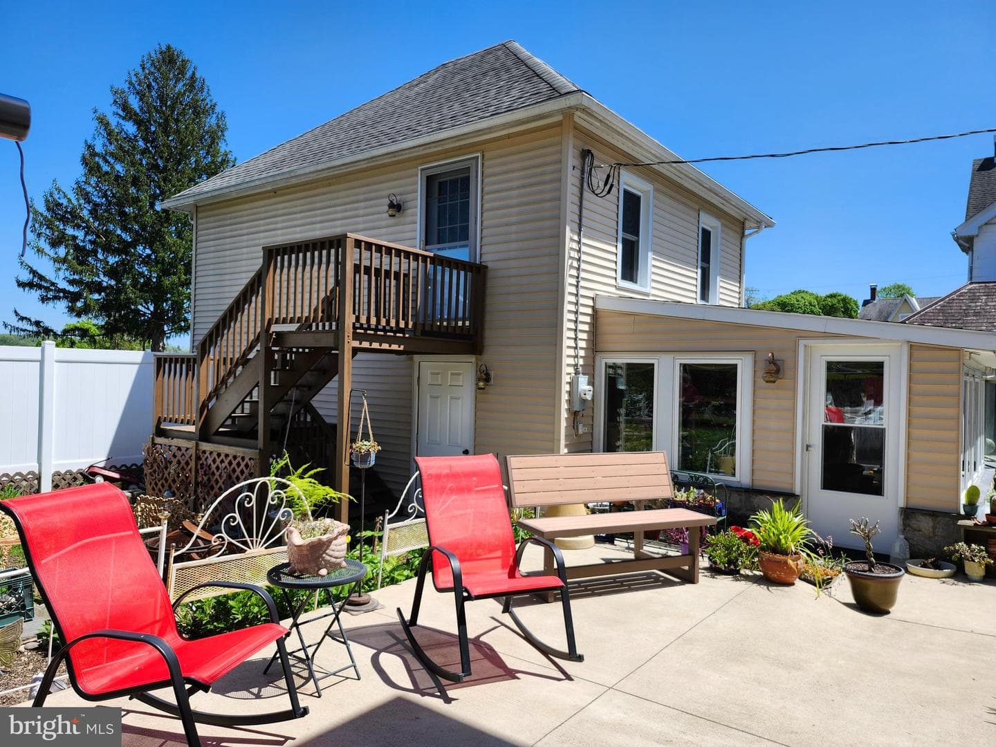 426 E Franklin Street photo 8
