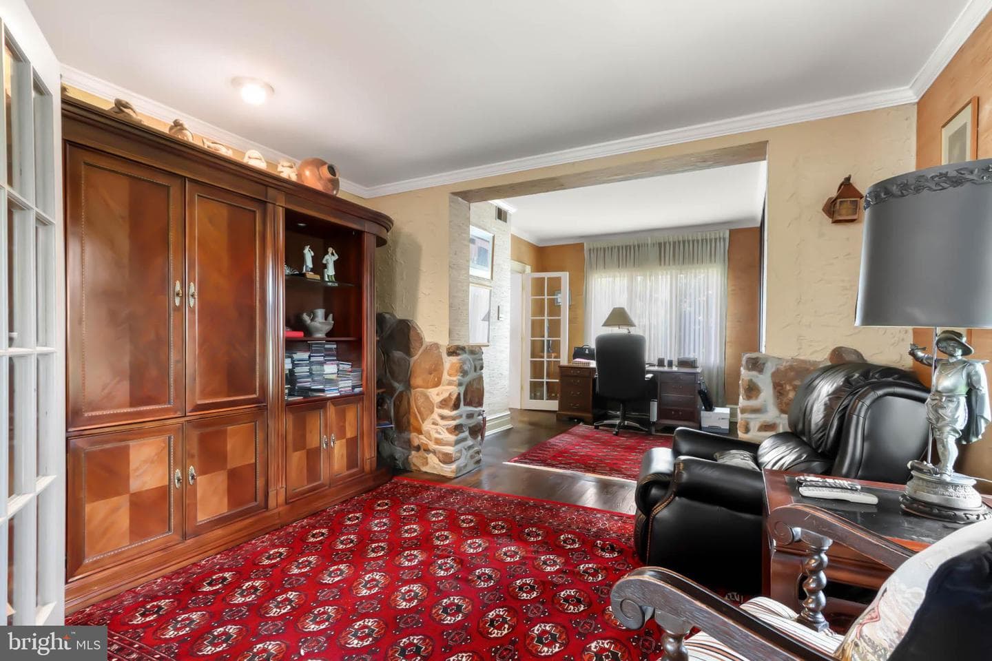 2730 W Chew Street photo 19