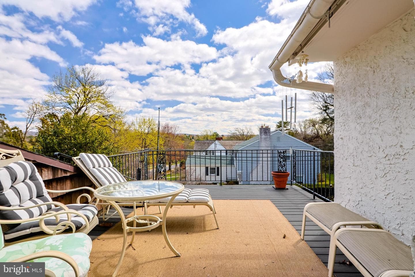 2730 W Chew Street photo 30