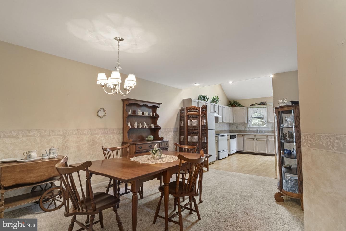 8077 Cross Creek Circle photo 11