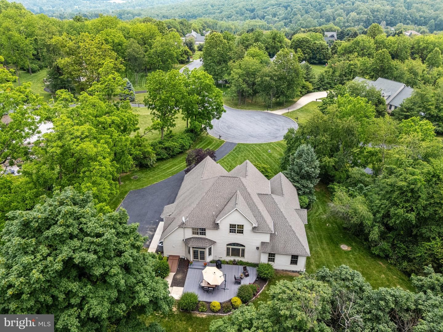 6335 Sweetbriar Lane photo 10