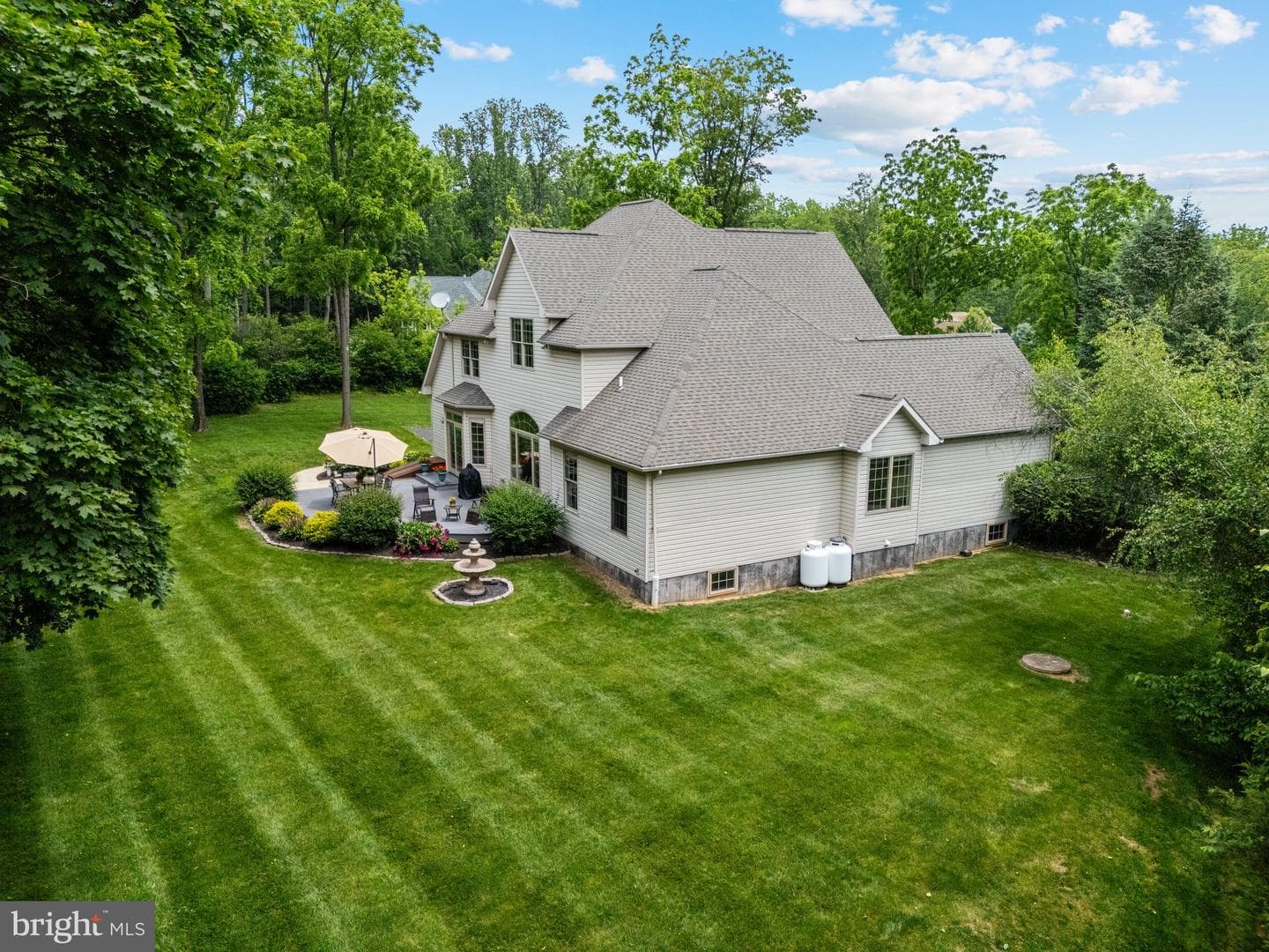 6335 Sweetbriar Lane photo 12