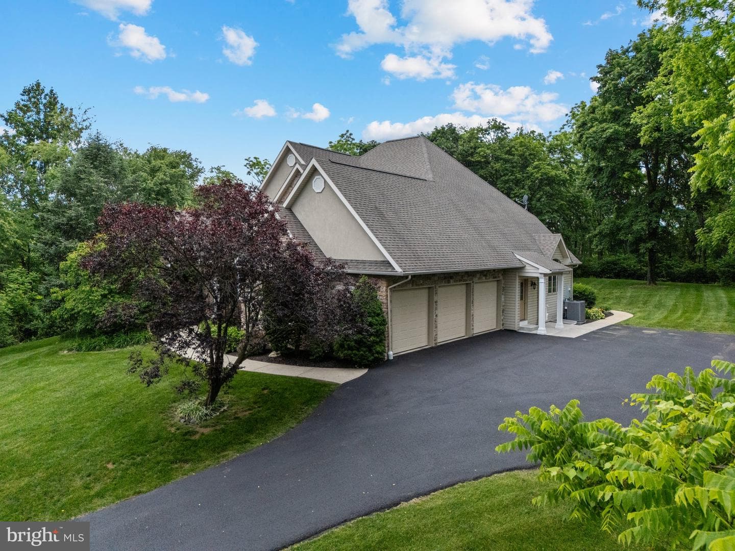 6335 Sweetbriar Lane photo 16
