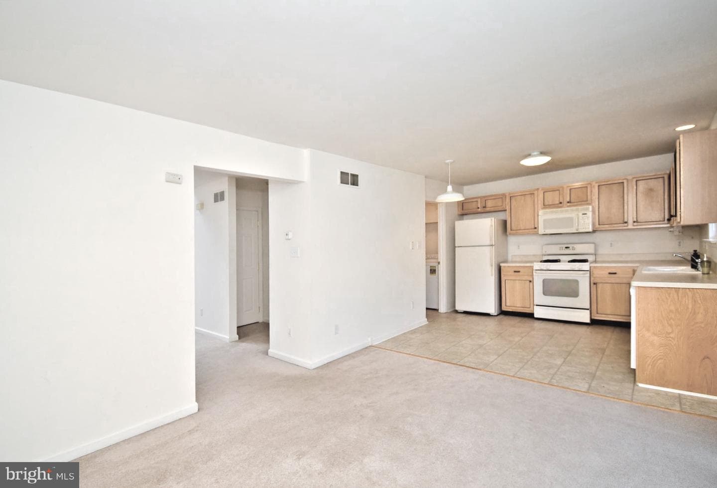 5631 Stonecroft Lane photo 15