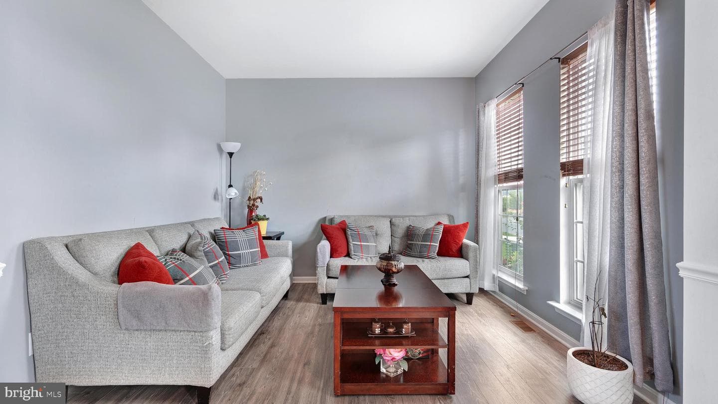 1663 Bridgeton Road photo 13