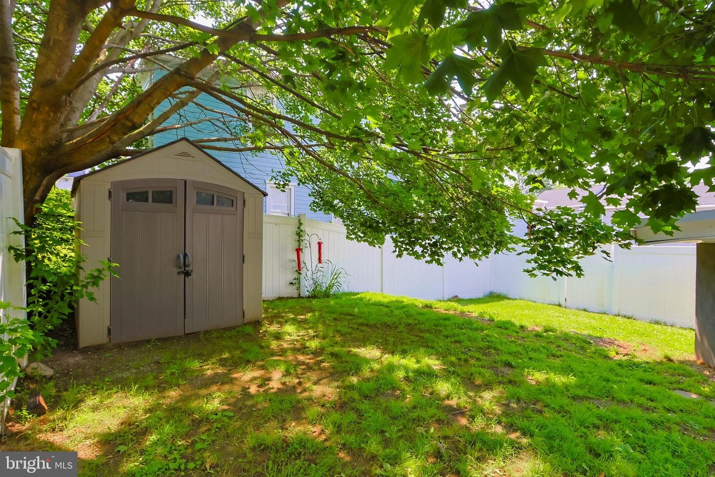 816 Walton Street photo 30