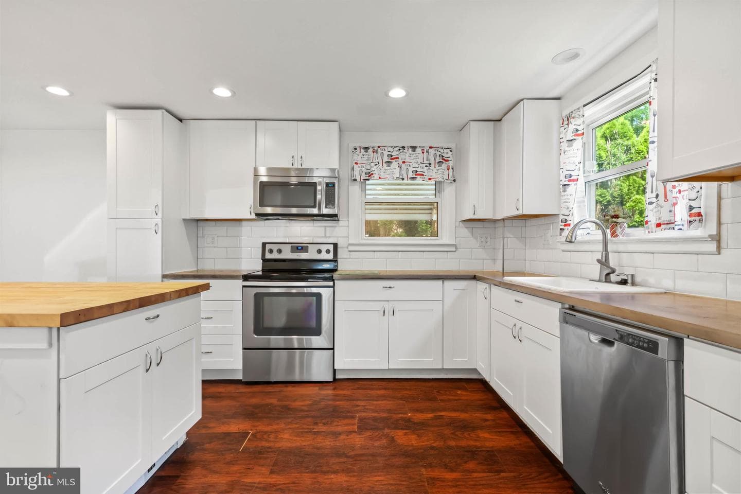 816 Walton Street photo 7