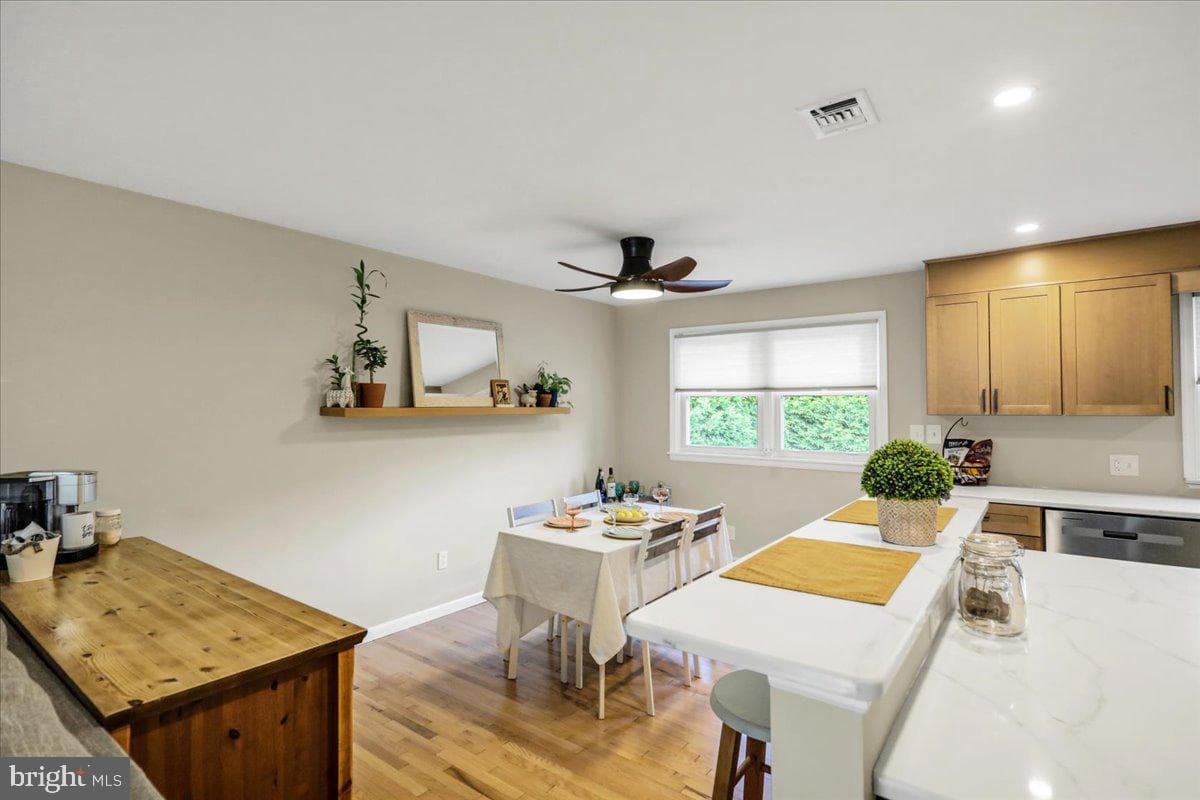 812 Miller Street photo 27