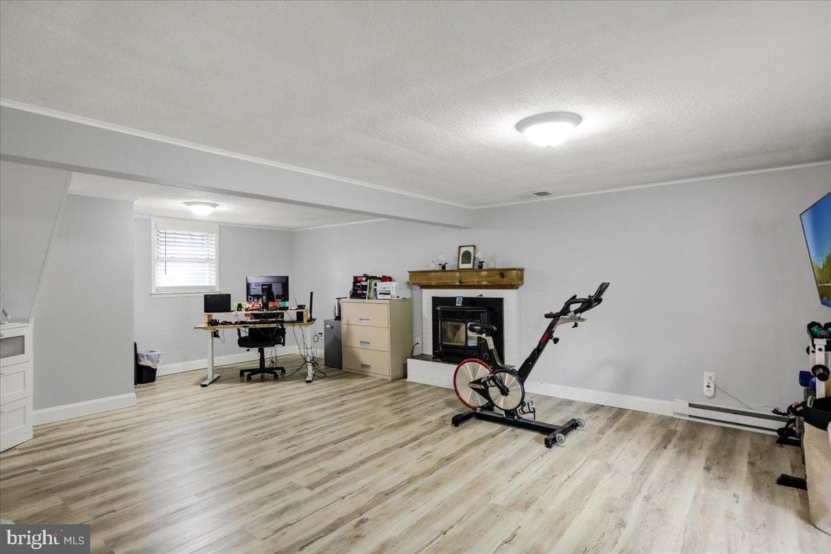 812 Miller Street photo 50