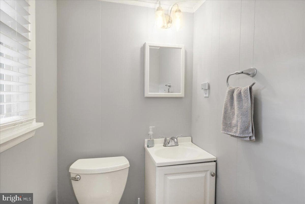 812 Miller Street photo 52
