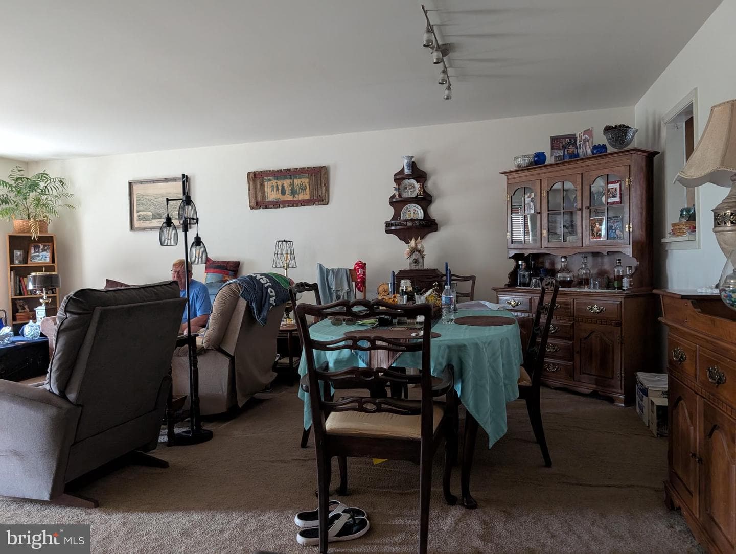 241 Flint Hill Road photo 3