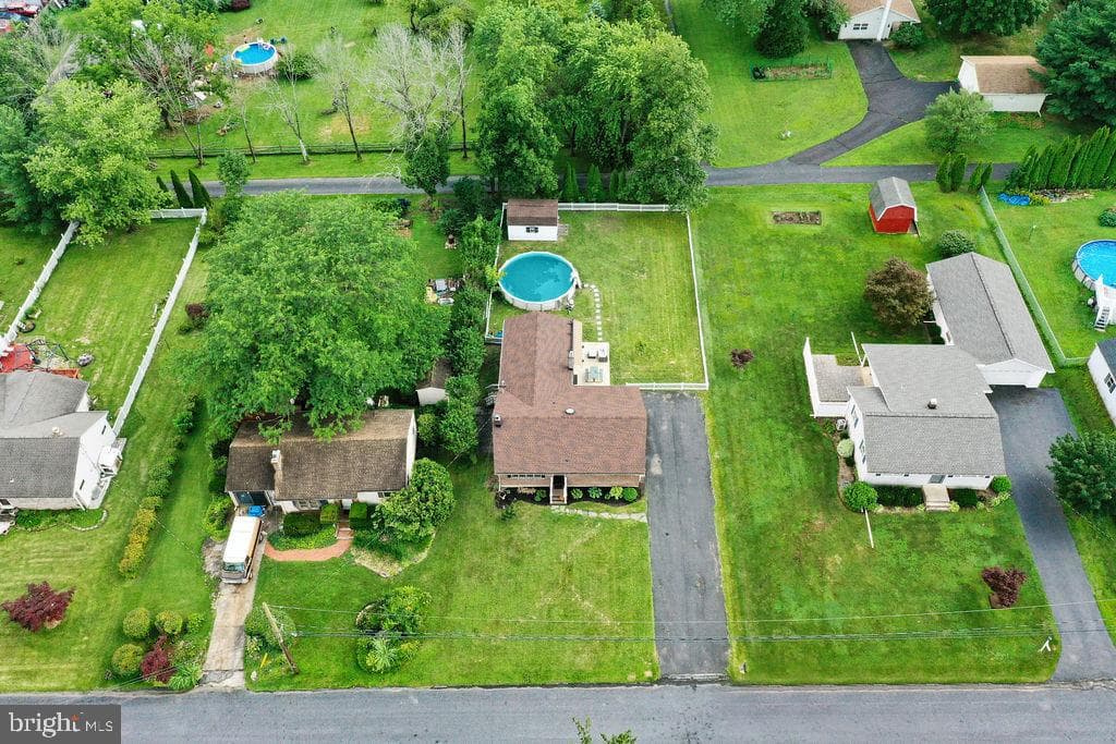 5196 Price Avenue photo 18