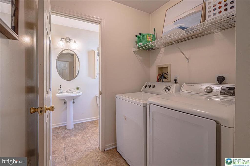 5460 Devonshire Court photo 20