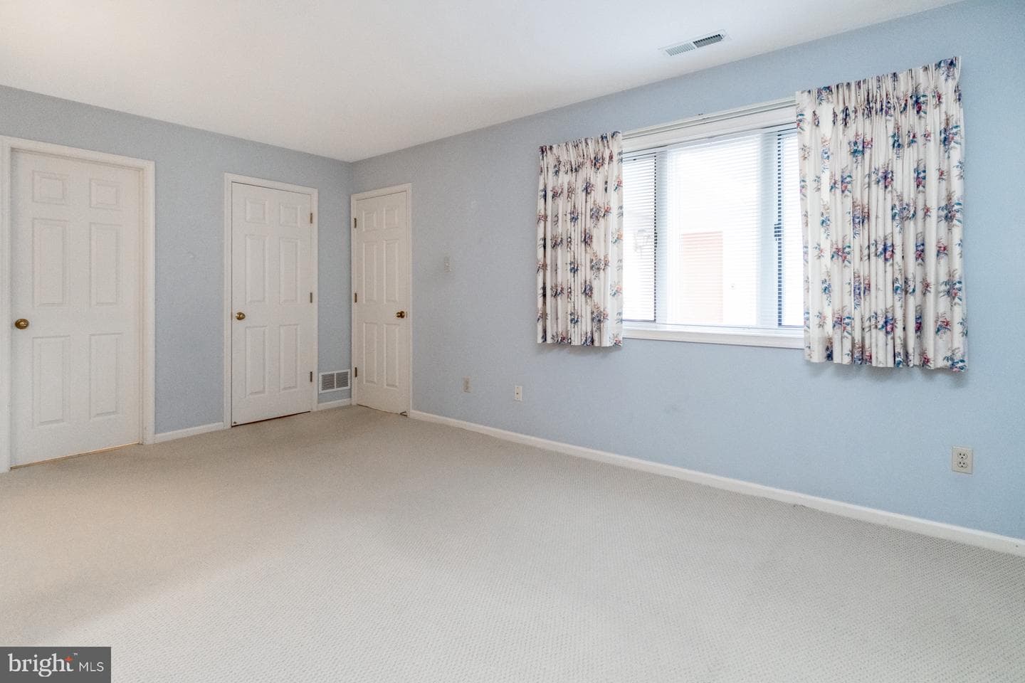 5691 Merion Lane photo 13
