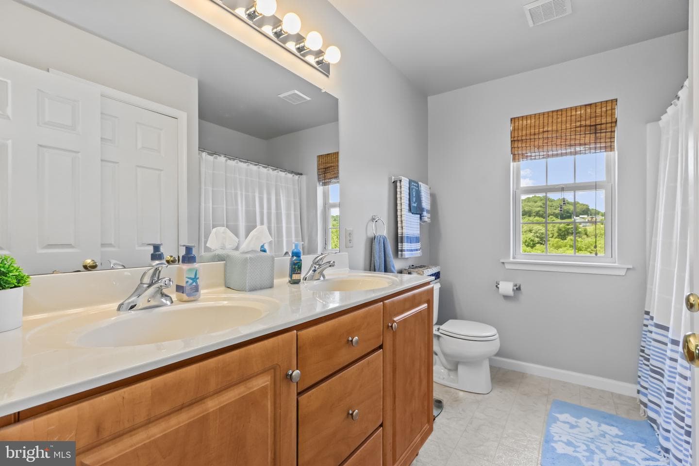 2932 Silver Creek Circle photo 29