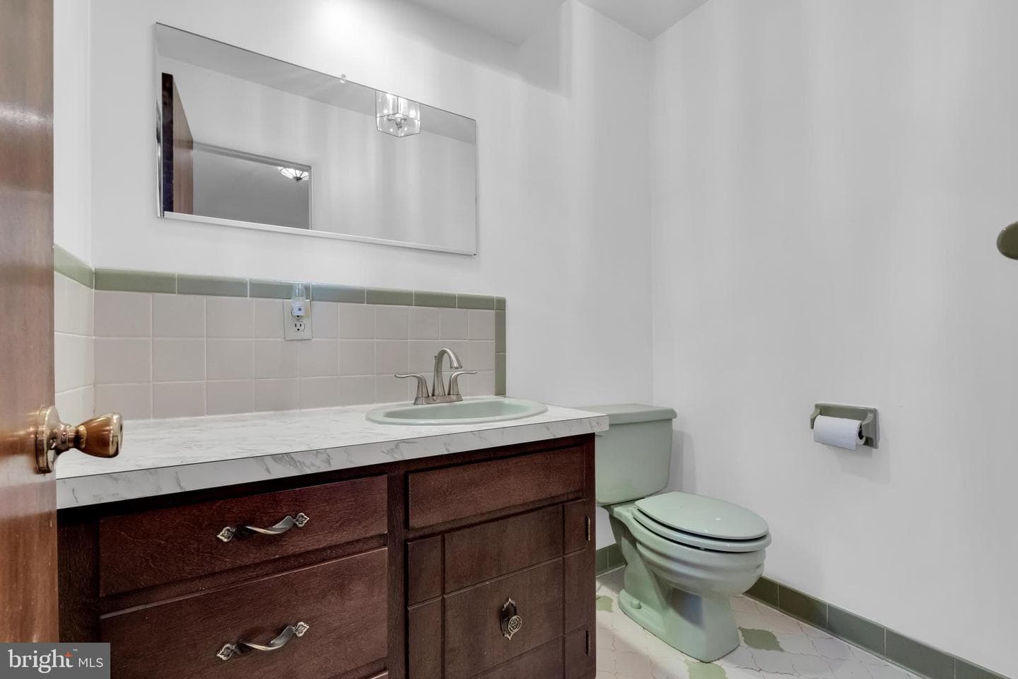 3908 Short Hill Drive photo 16