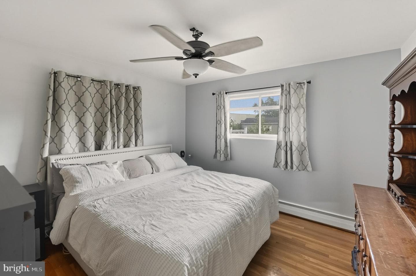 6342 Chapmans Road photo 8
