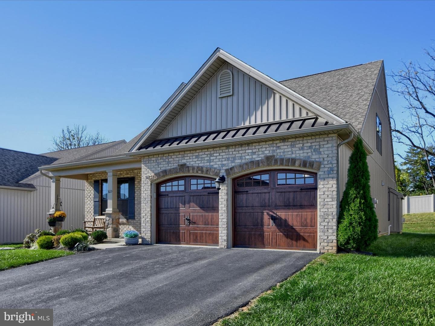 3623 Daylily Drive photo 2
