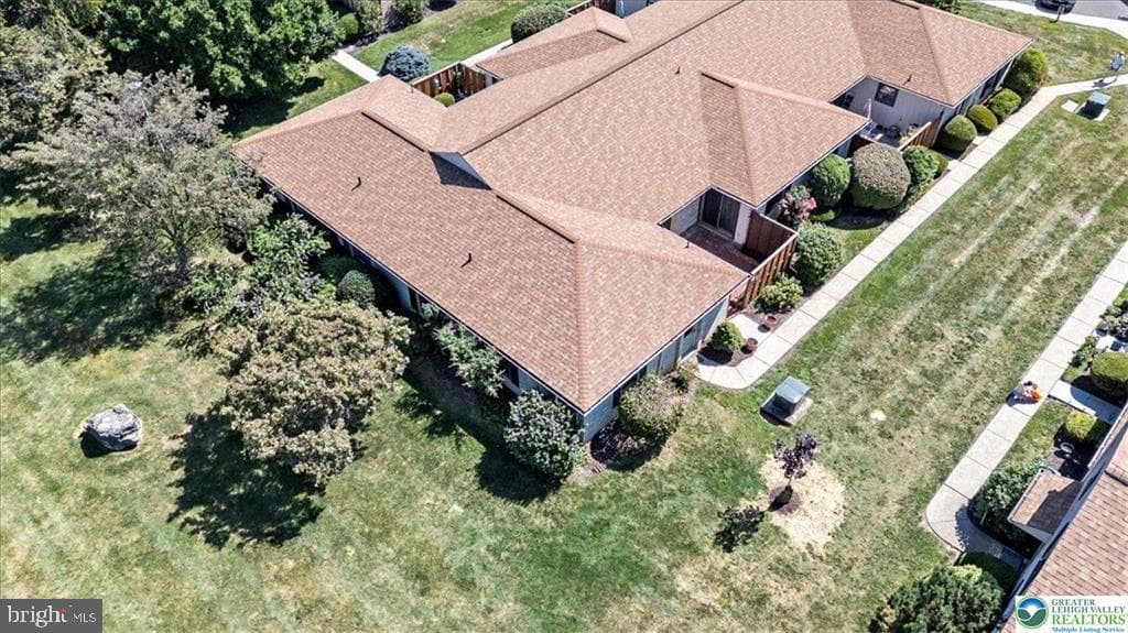 2796 Springhaven Place photo 4