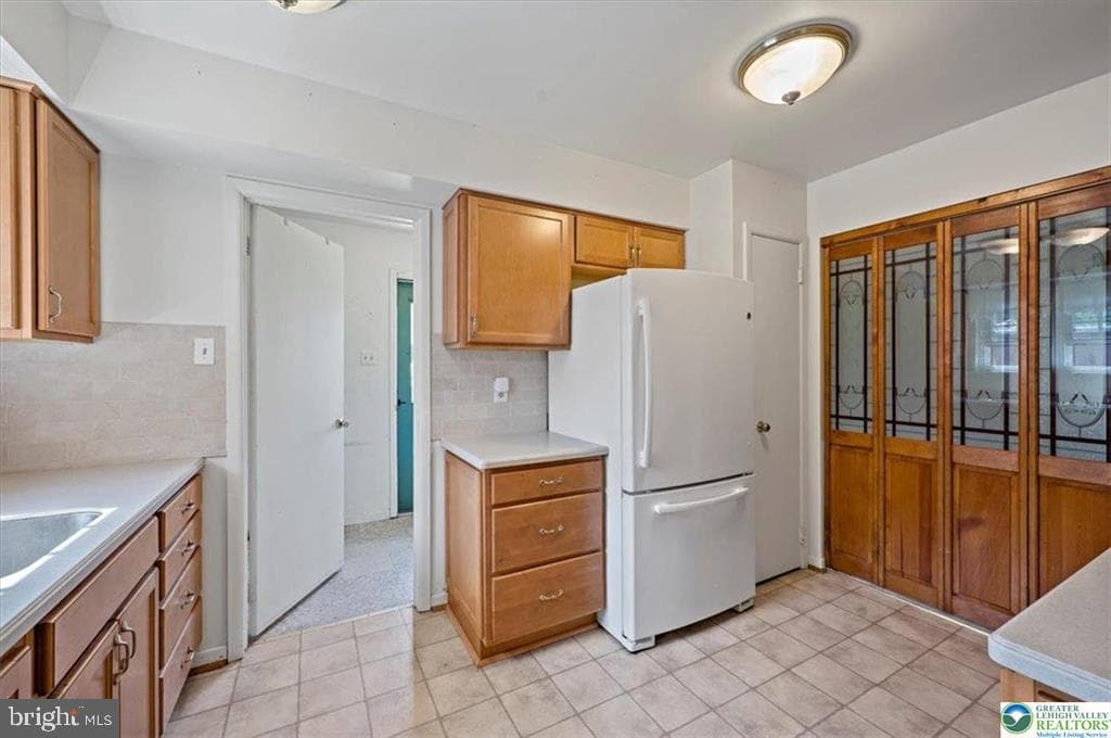 2796 Springhaven Place photo 8