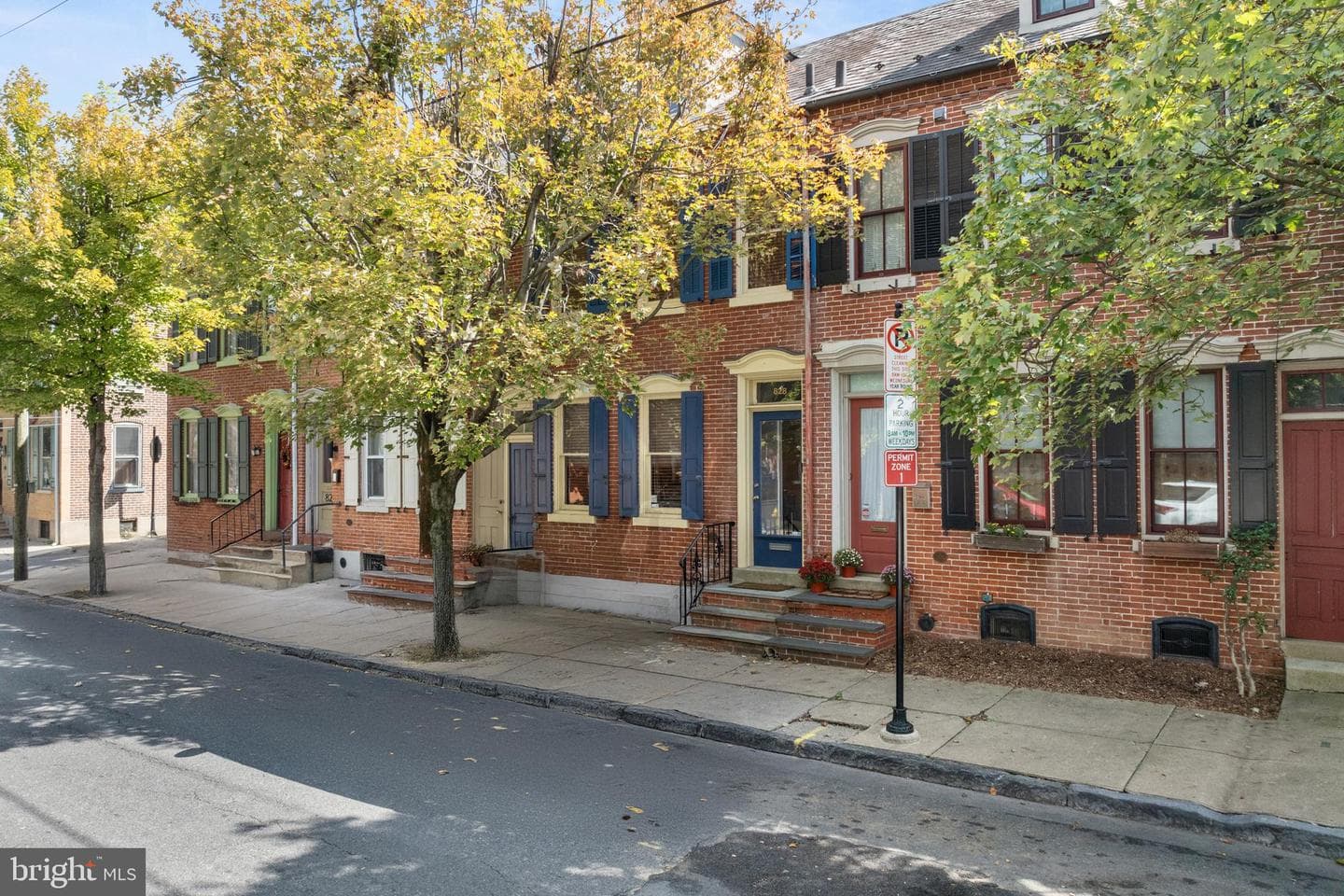 828 W Gordon Street photo 1