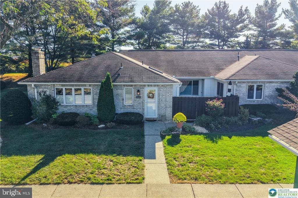 5640 Merion Lane photo 1