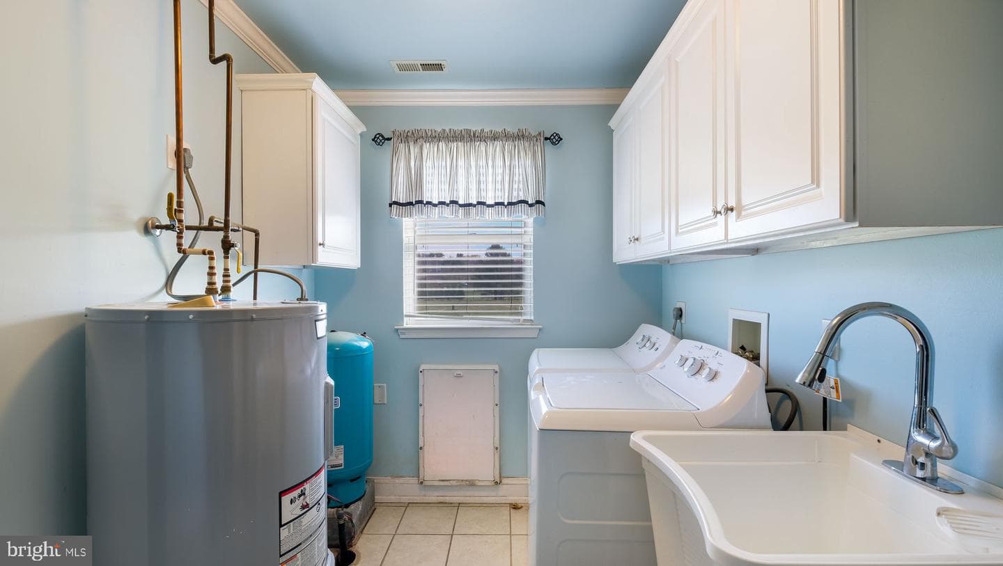 9032 Claussville Road photo 24