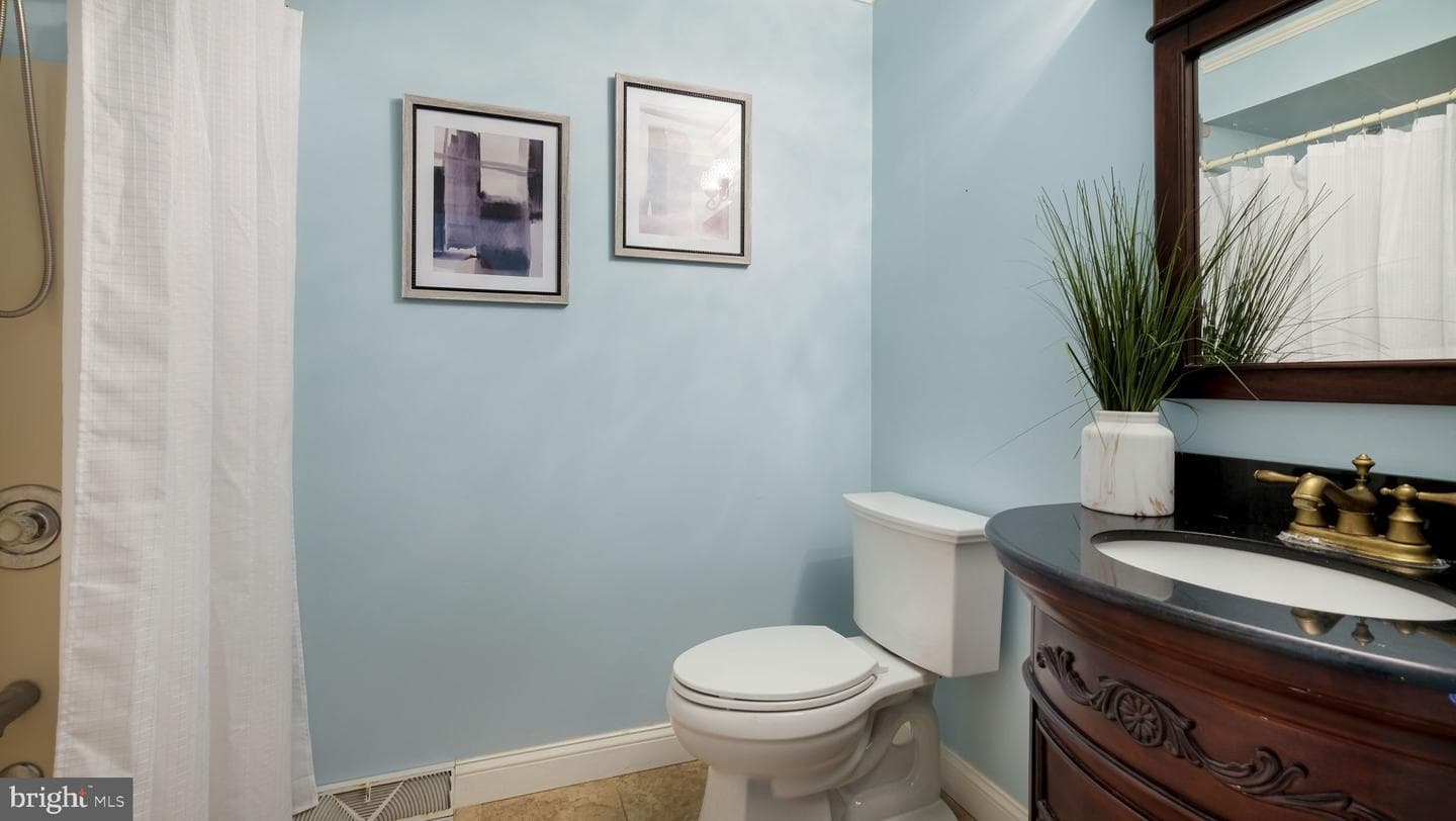 9032 Claussville Road photo 25