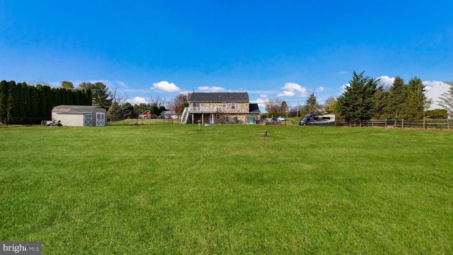 9032 Claussville Road photo 41