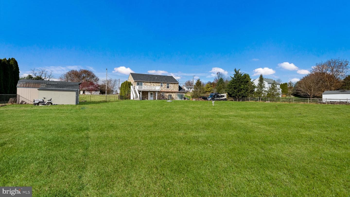 9032 Claussville Road photo 42
