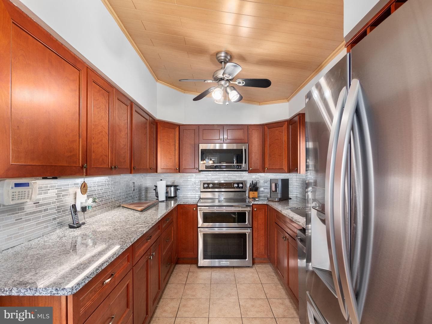 137 E Harrison Street photo 24