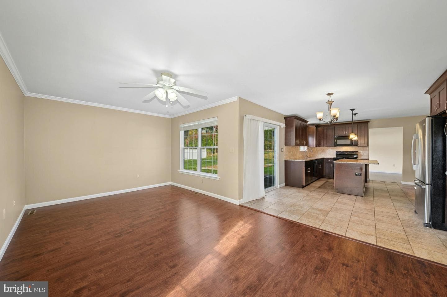 430 N Marshall Street photo 12