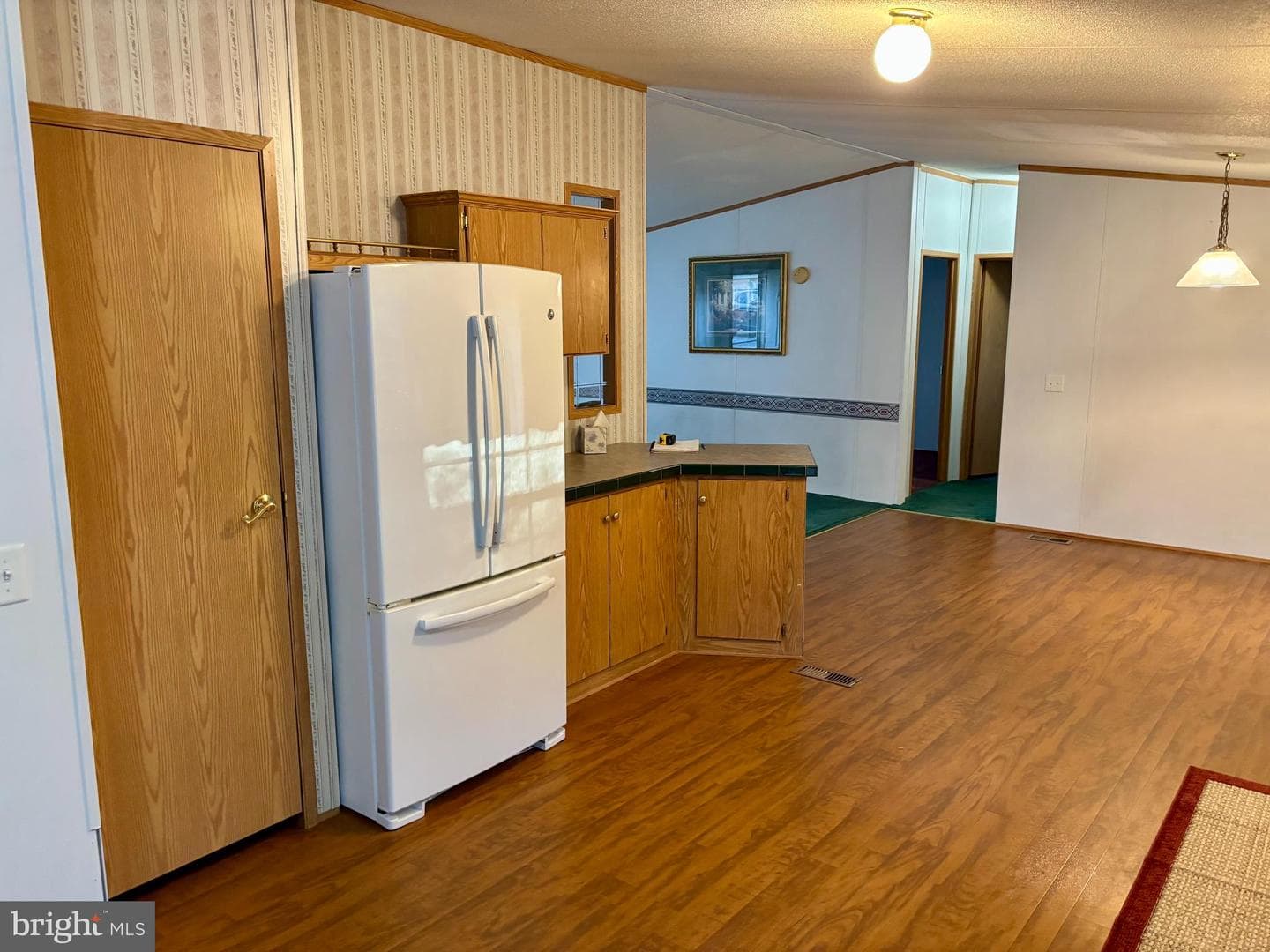 8568 Deer Road photo 6