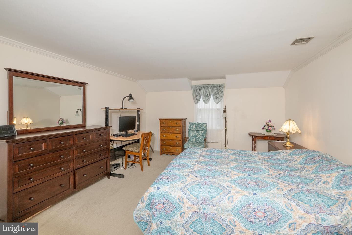 2570 Millbrook Drive photo 33