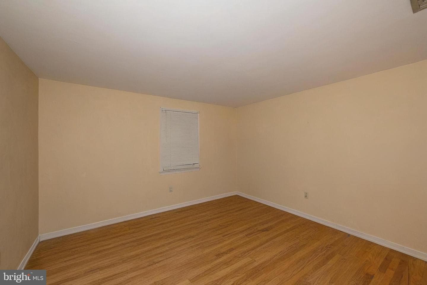 2570 Millbrook Drive photo 41