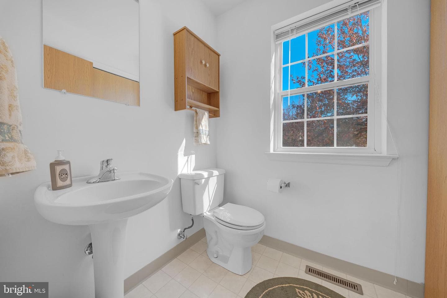 2879 Sequoia Drive photo 13