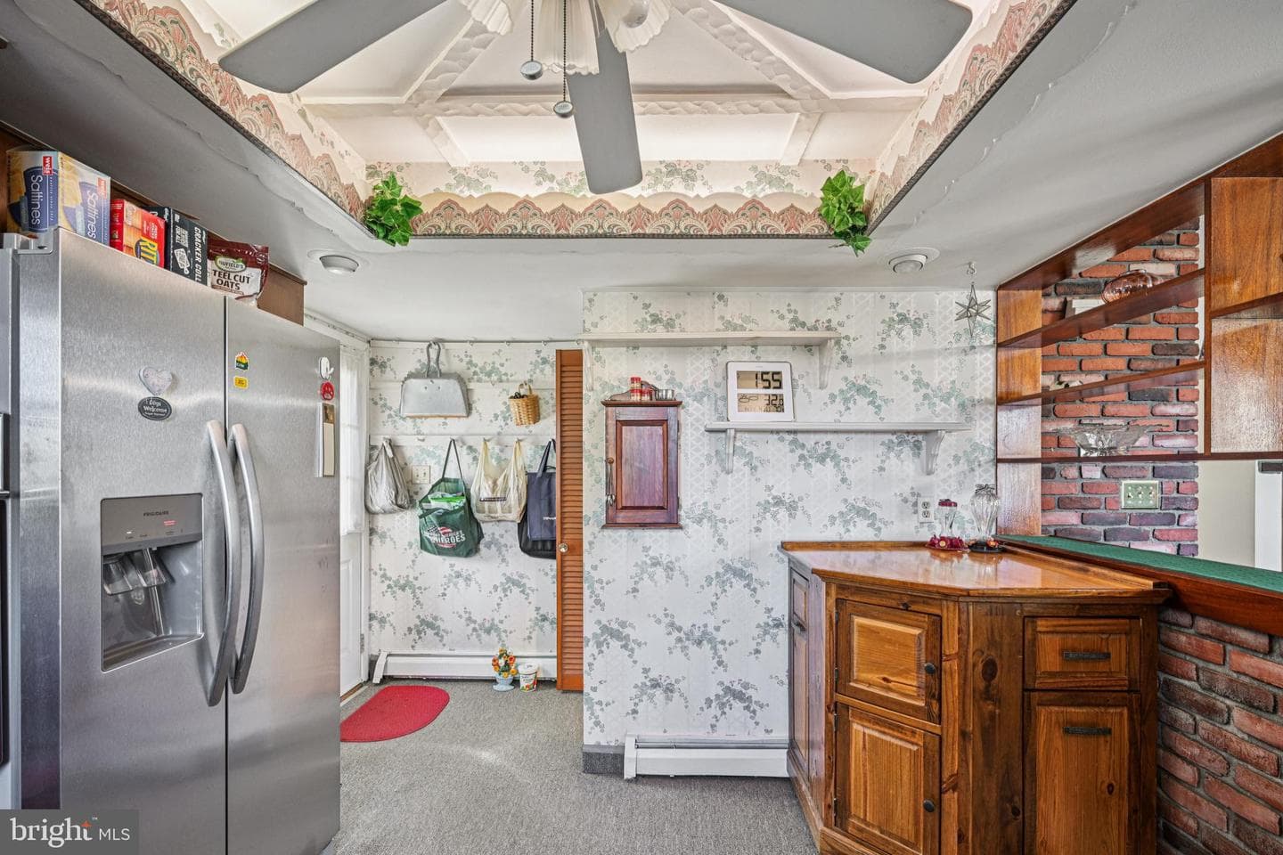 1459 Leicester Place photo 15