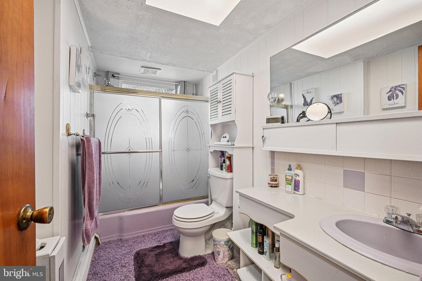 1459 Leicester Place photo 18