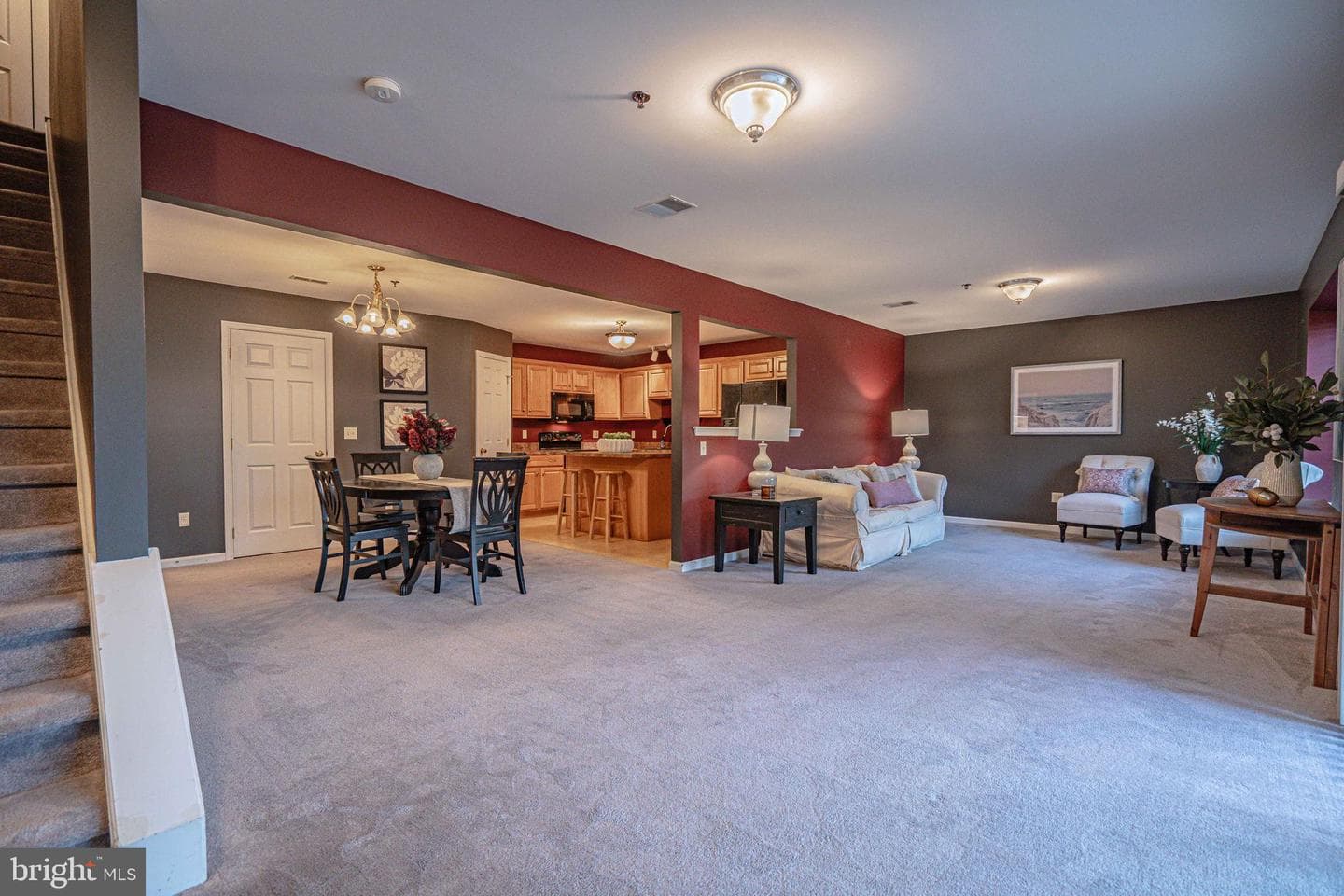 7230 Pioneer Drive photo 12